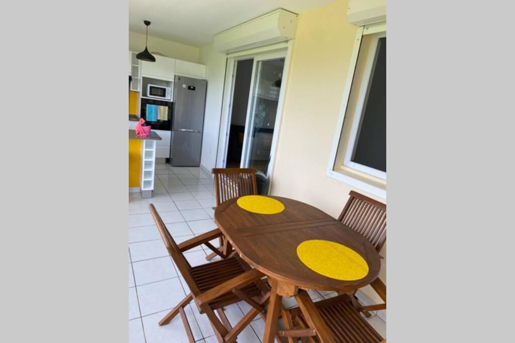L' Aure Appartement Le Lamentin Buitenkant foto