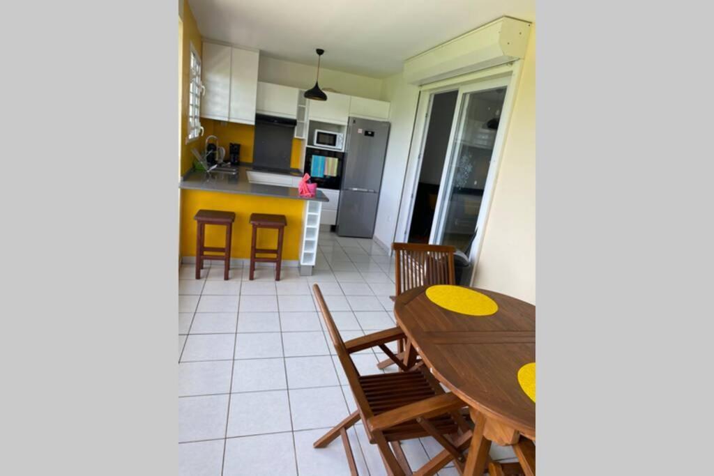 L' Aure Appartement Le Lamentin Buitenkant foto